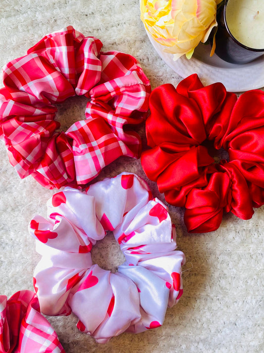 LOVE COMBO - PREMIUM SATIN SCRUNCHIES SET OF 3