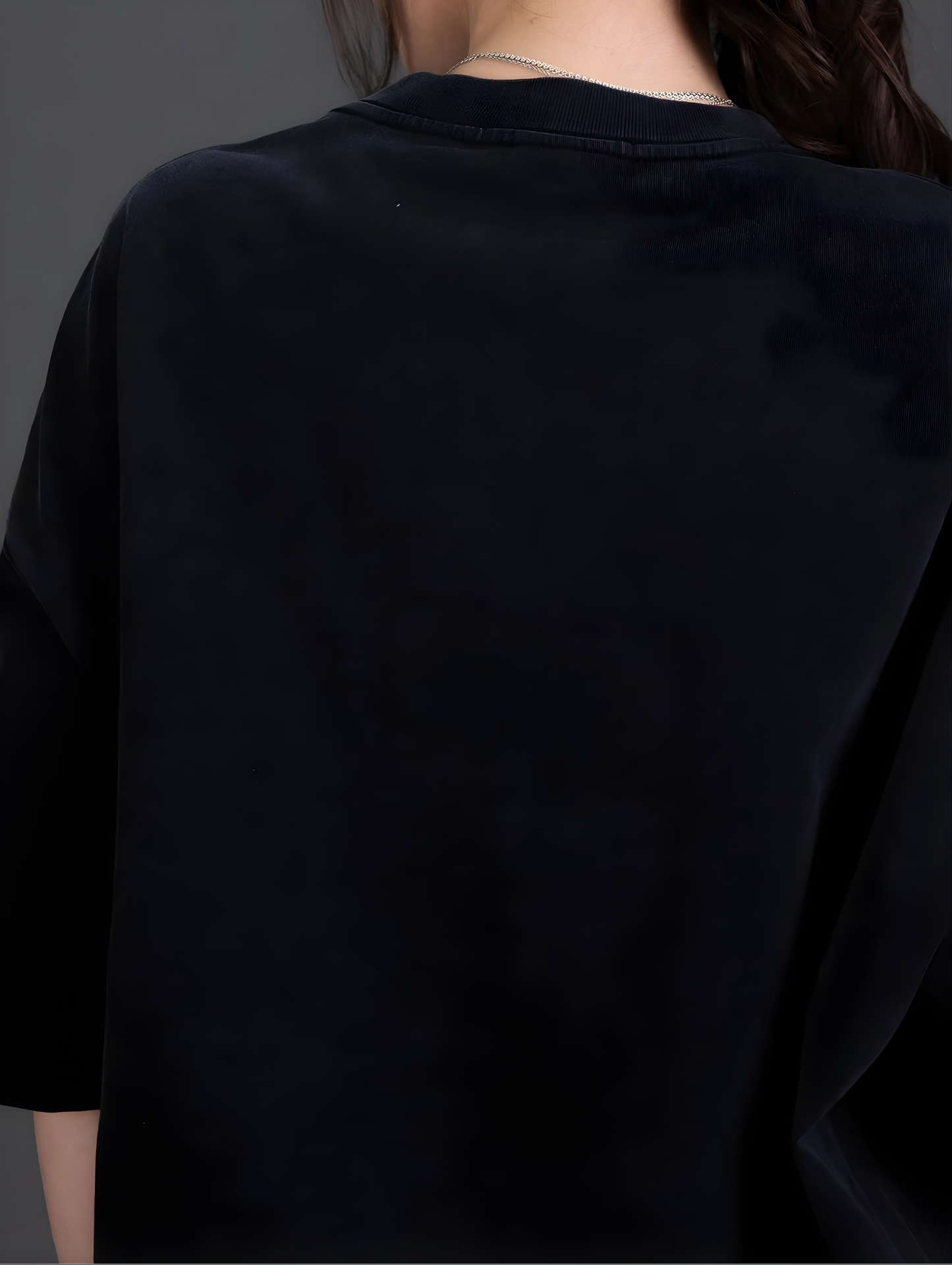 BLACK  - SOLID OVERSIZED TSHIRT