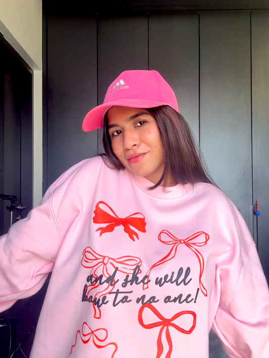 SHE WILL BOW TO NO ONE PINK OVERSIZED SWEATSHIRT